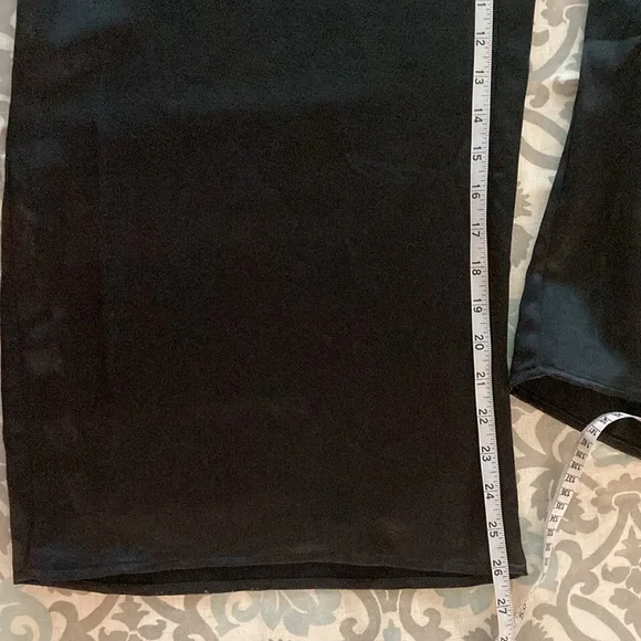 Lumiere Silky Wide Leg Romper, Large - Picture 10 of 10